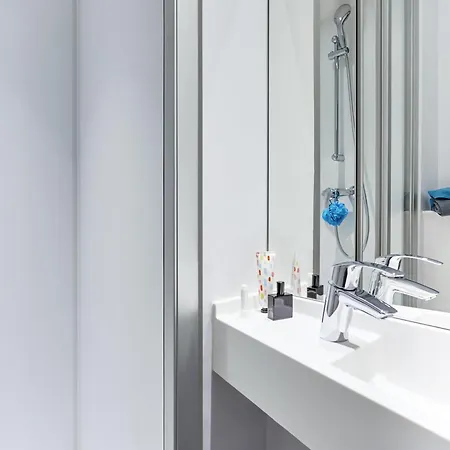 Hotelf1 Angouleme * Champniers (Charente)