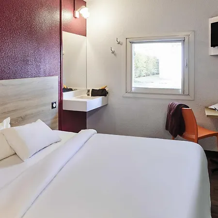 فندق Hotelf1 Angouleme *