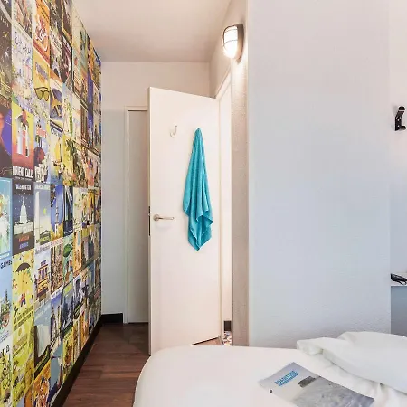 Hotelf1 Angouleme * Champniers (Charente)